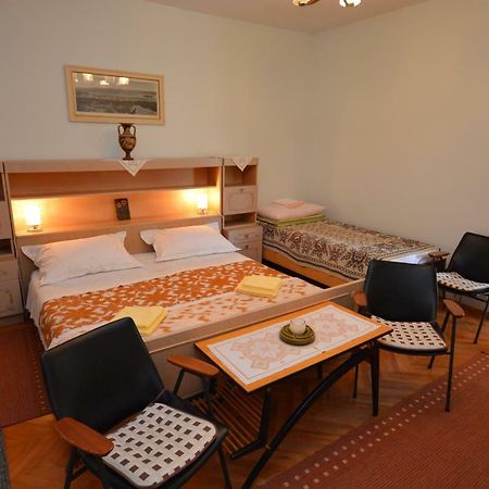 Apartment Nadica Пунат Экстерьер фото
