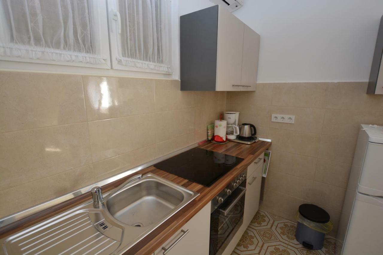 Apartment Nadica Пунат Экстерьер фото